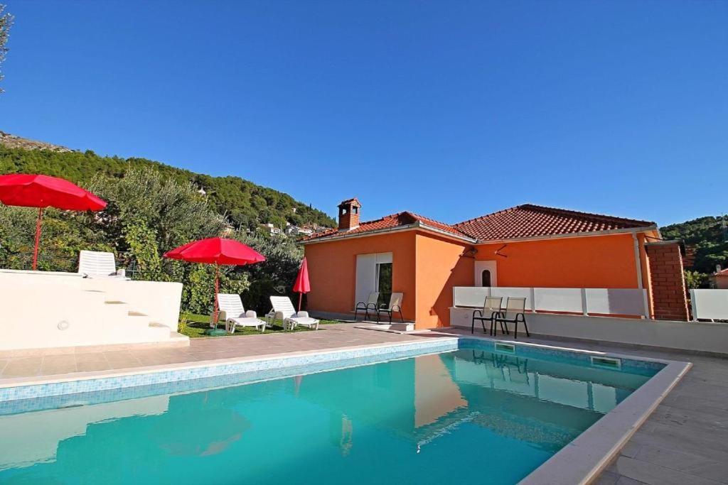 Villa Marietta Equino Donje Sitno Exterior photo